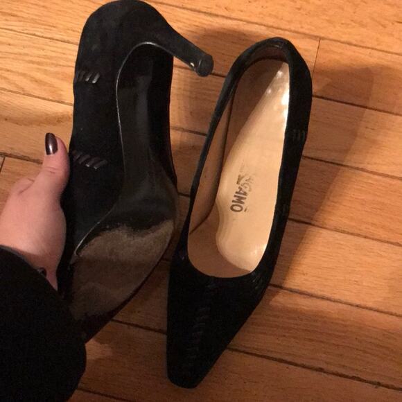 Salvatore Ferragamo Heels Black suede size 7.5 - Picture 5 of 7